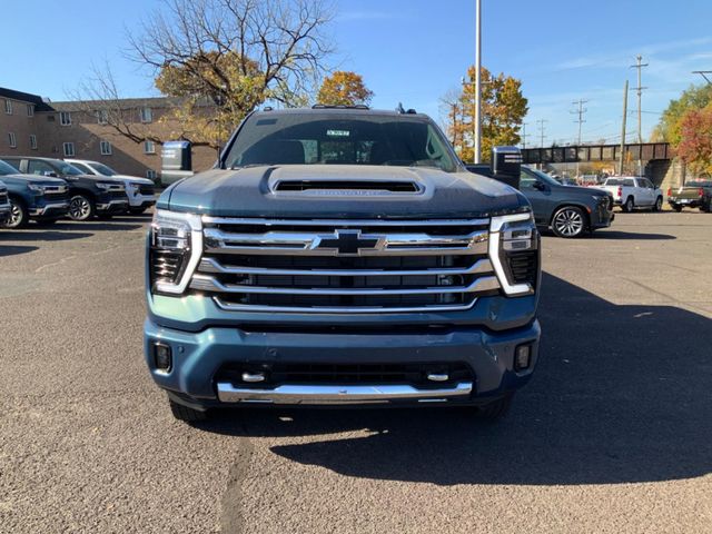 2025 Chevrolet Silverado 3500HD High Country