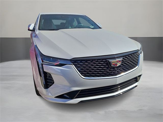 2025 Cadillac CT4 Luxury