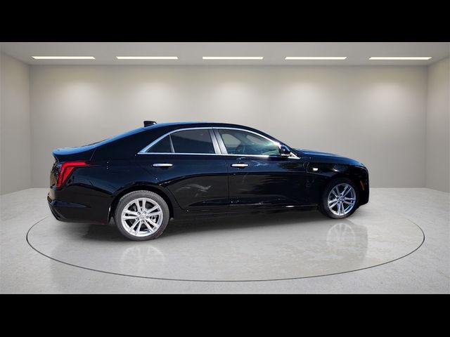 2025 Cadillac CT4 Luxury