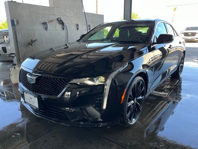 2025 Cadillac CT4 Luxury