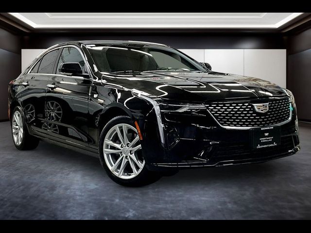 2025 Cadillac CT4 Luxury