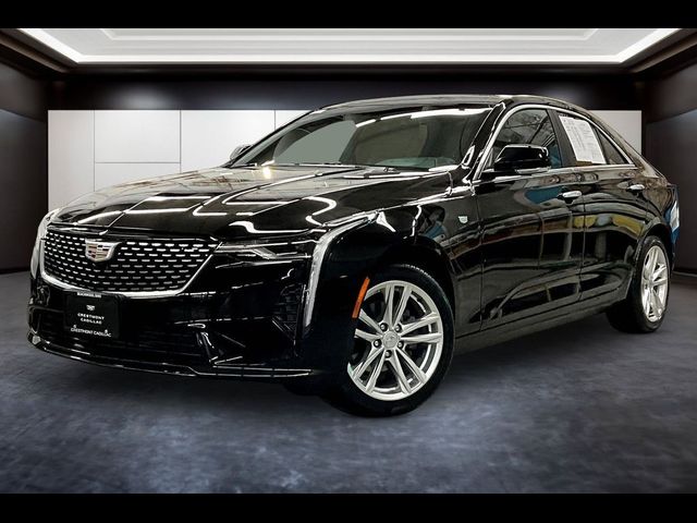 2025 Cadillac CT4 Luxury
