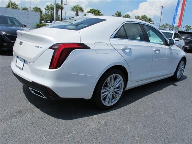 2025 Cadillac CT4 Premium Luxury