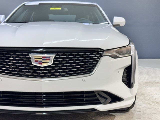 2025 Cadillac CT4 Premium Luxury