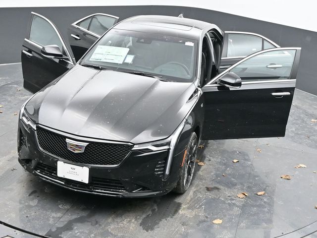2025 Cadillac CT4 Premium Luxury