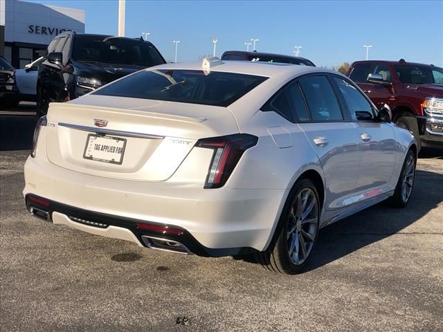 2025 Cadillac CT5 Sport