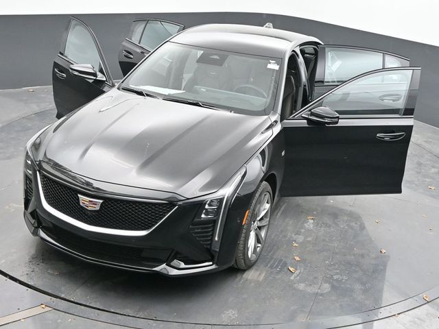 2025 Cadillac CT5 Sport