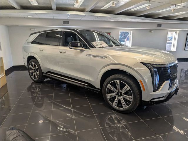 2025 Cadillac Escalade IQ Luxury 2