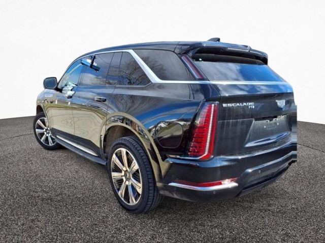 2025 Cadillac Escalade IQ Luxury 2