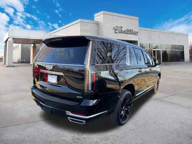 2025 Cadillac Escalade ESV 4WD Premium Luxury