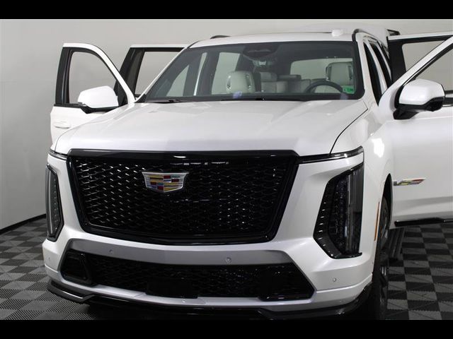 2025 Cadillac Escalade ESV AWD V-Series