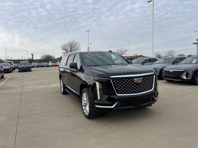 2025 Cadillac Escalade ESV 4WD Luxury