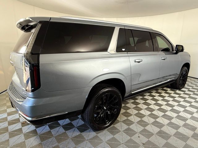 2025 Cadillac Escalade ESV 4WD Premium Luxury