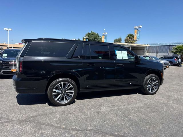 2025 Cadillac Escalade ESV 4WD Sport