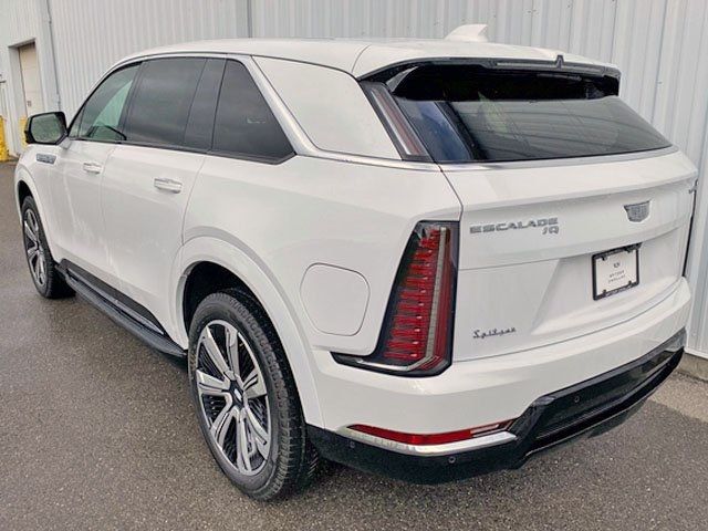 2025 Cadillac Escalade IQ Luxury 1