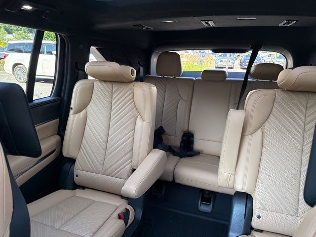2025 Cadillac Escalade IQ Luxury 2