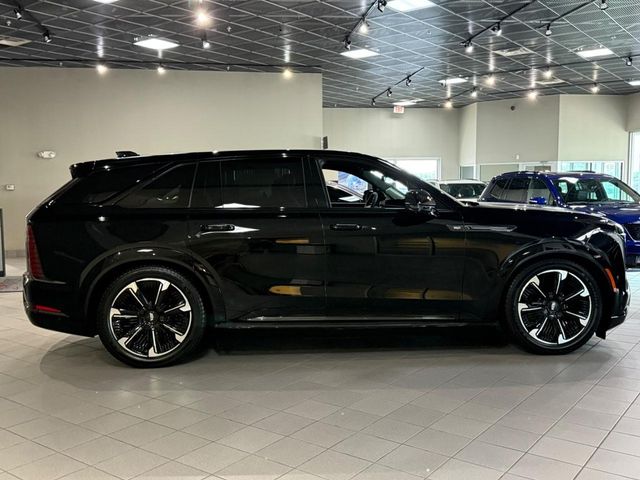 2025 Cadillac Escalade IQ Sport 2