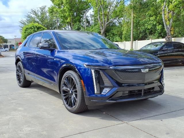 2025 Cadillac LYRIQ Sport