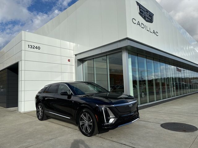 2025 Cadillac LYRIQ Luxury