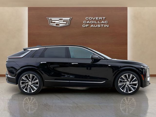 2025 Cadillac LYRIQ Luxury