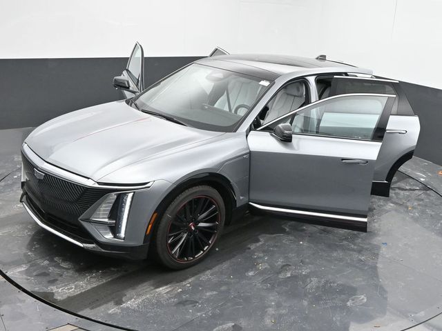 2025 Cadillac LYRIQ Luxury