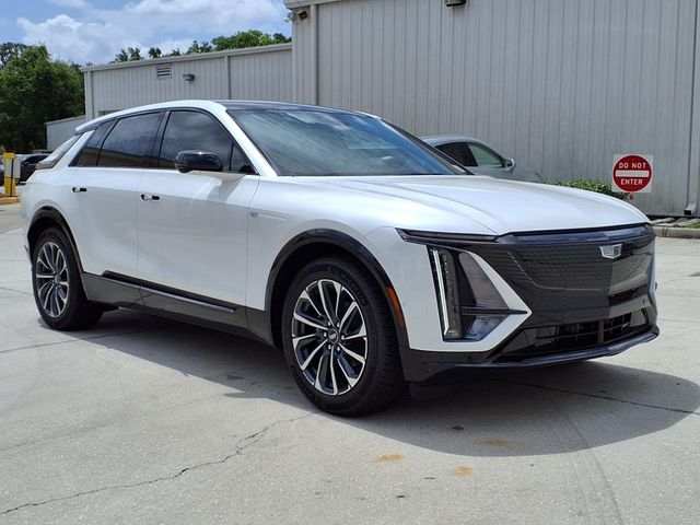 2025 Cadillac LYRIQ Sport