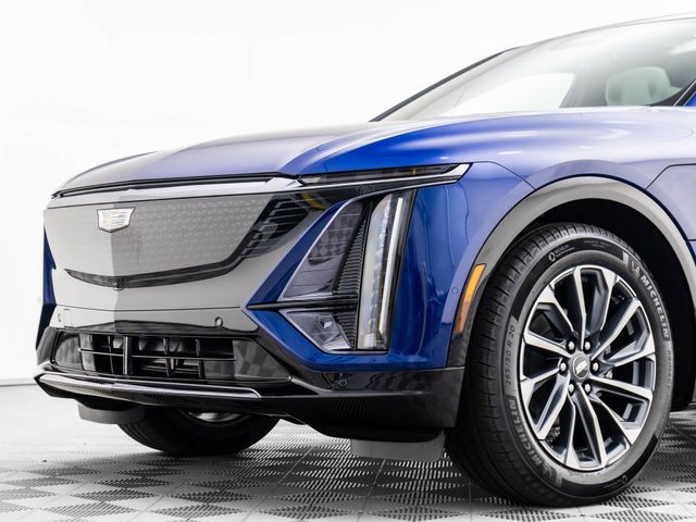 2025 Cadillac LYRIQ Sport