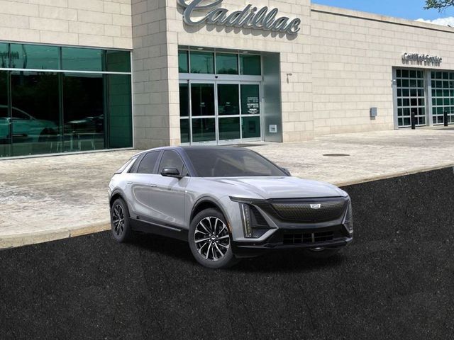 2025 Cadillac LYRIQ Sport