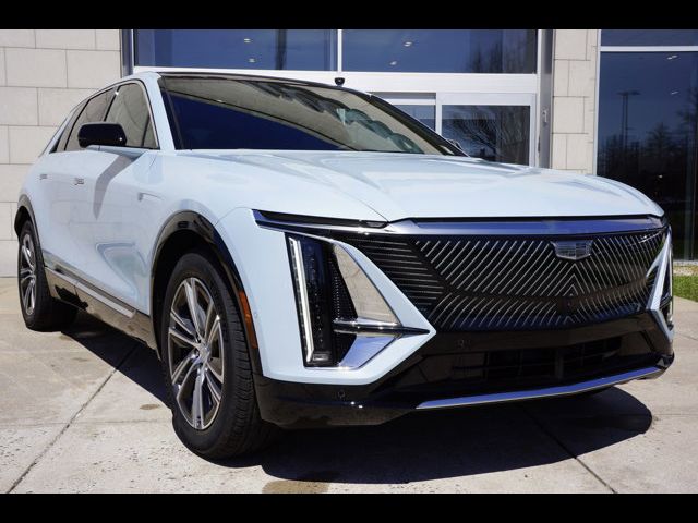 2025 Cadillac LYRIQ Sport