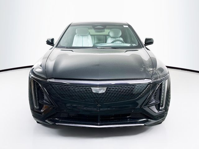 2025 Cadillac LYRIQ Sport