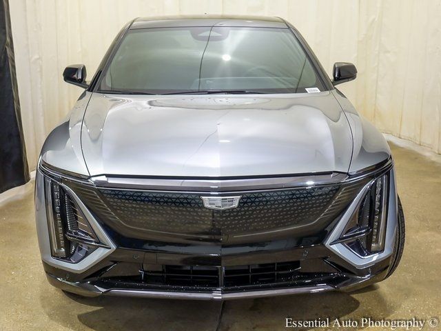 2025 Cadillac LYRIQ Sport