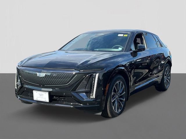 2025 Cadillac LYRIQ Sport