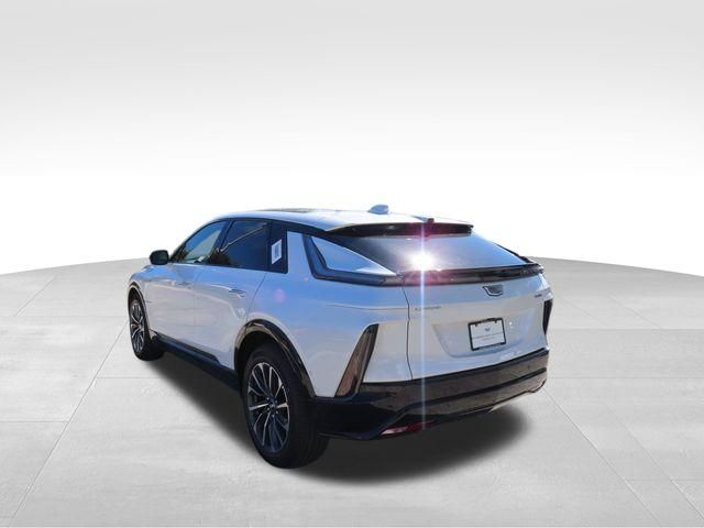 2025 Cadillac LYRIQ Sport