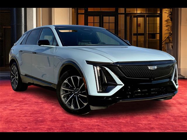 2025 Cadillac LYRIQ Sport