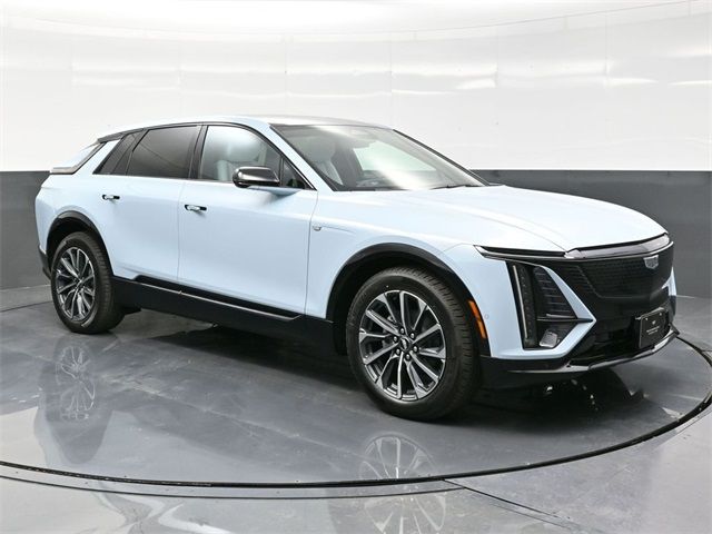 2025 Cadillac LYRIQ Sport