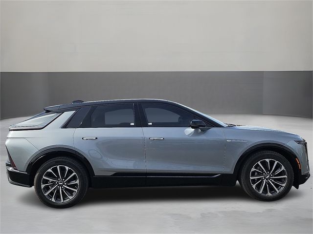 2025 Cadillac LYRIQ Sport