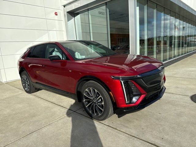 2025 Cadillac LYRIQ Sport