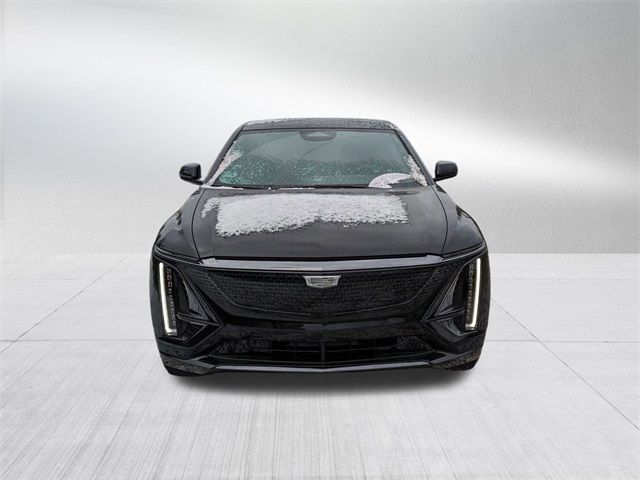 2025 Cadillac LYRIQ Sport