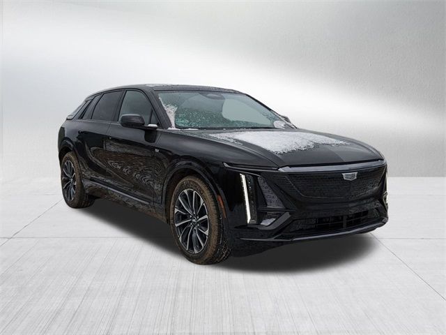 2025 Cadillac LYRIQ Sport