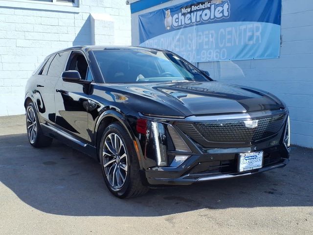 2025 Cadillac LYRIQ Sport