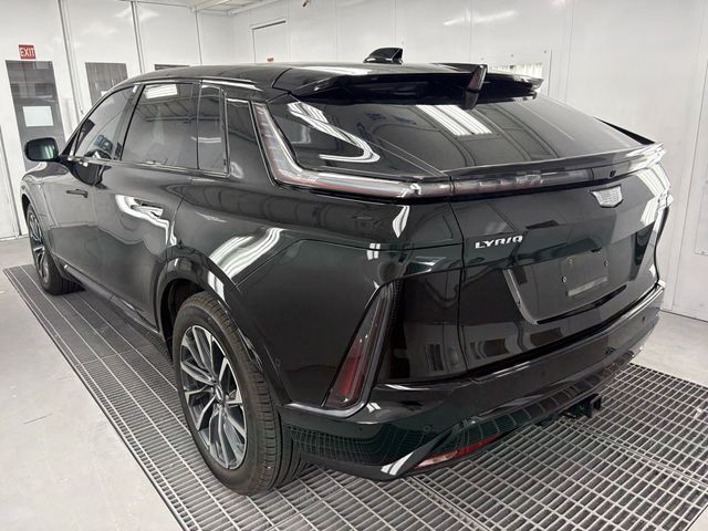2025 Cadillac LYRIQ Sport