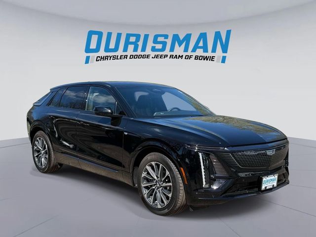 2025 Cadillac LYRIQ Sport