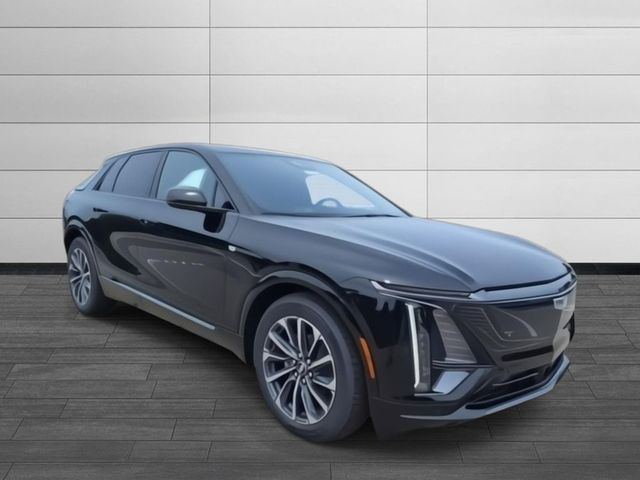 2025 Cadillac LYRIQ Sport