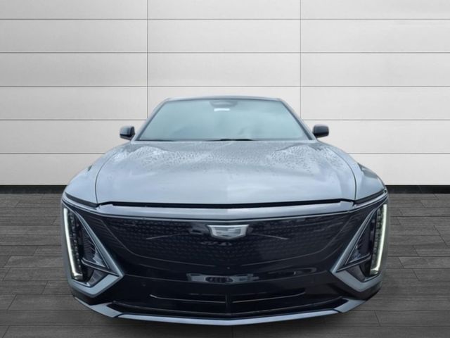 2025 Cadillac LYRIQ Sport