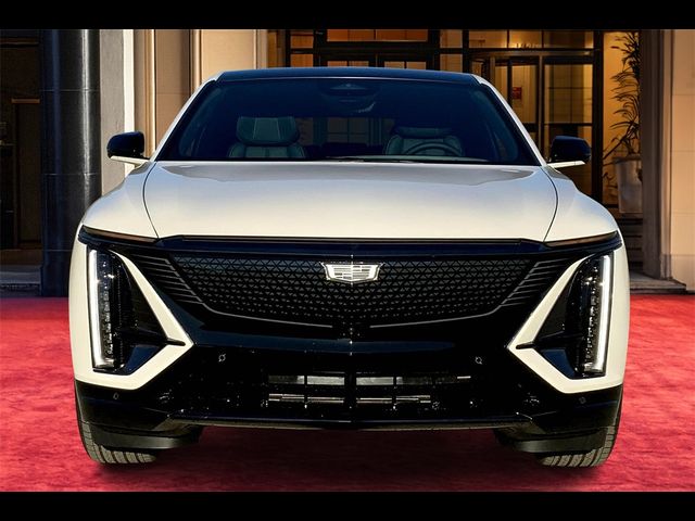 2025 Cadillac LYRIQ Sport