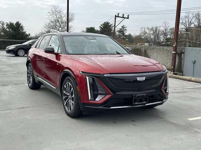 2025 Cadillac LYRIQ Sport
