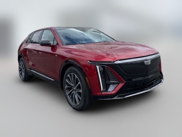 2025 Cadillac LYRIQ Sport