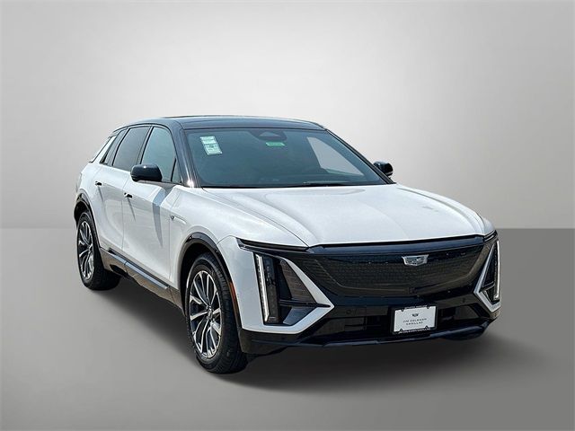 2025 Cadillac LYRIQ Sport