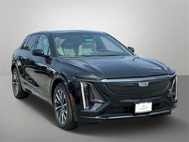 2025 Cadillac LYRIQ Sport