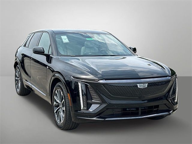 2025 Cadillac LYRIQ Sport